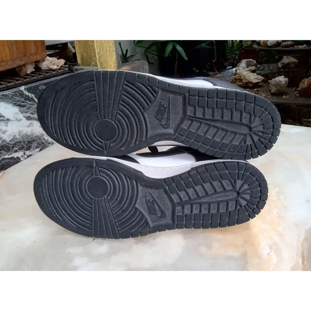 Nike Dunk Low Panda Black and White Sneakers Men's sz. 10.5